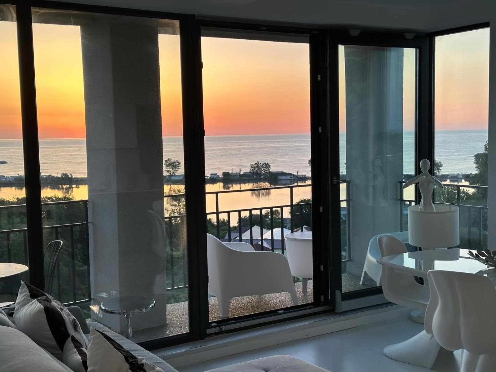 Апартаменти Donna Alba Seaview Penthouse, Casa Ta De Pe Plaja Нептун Екстер'єр фото