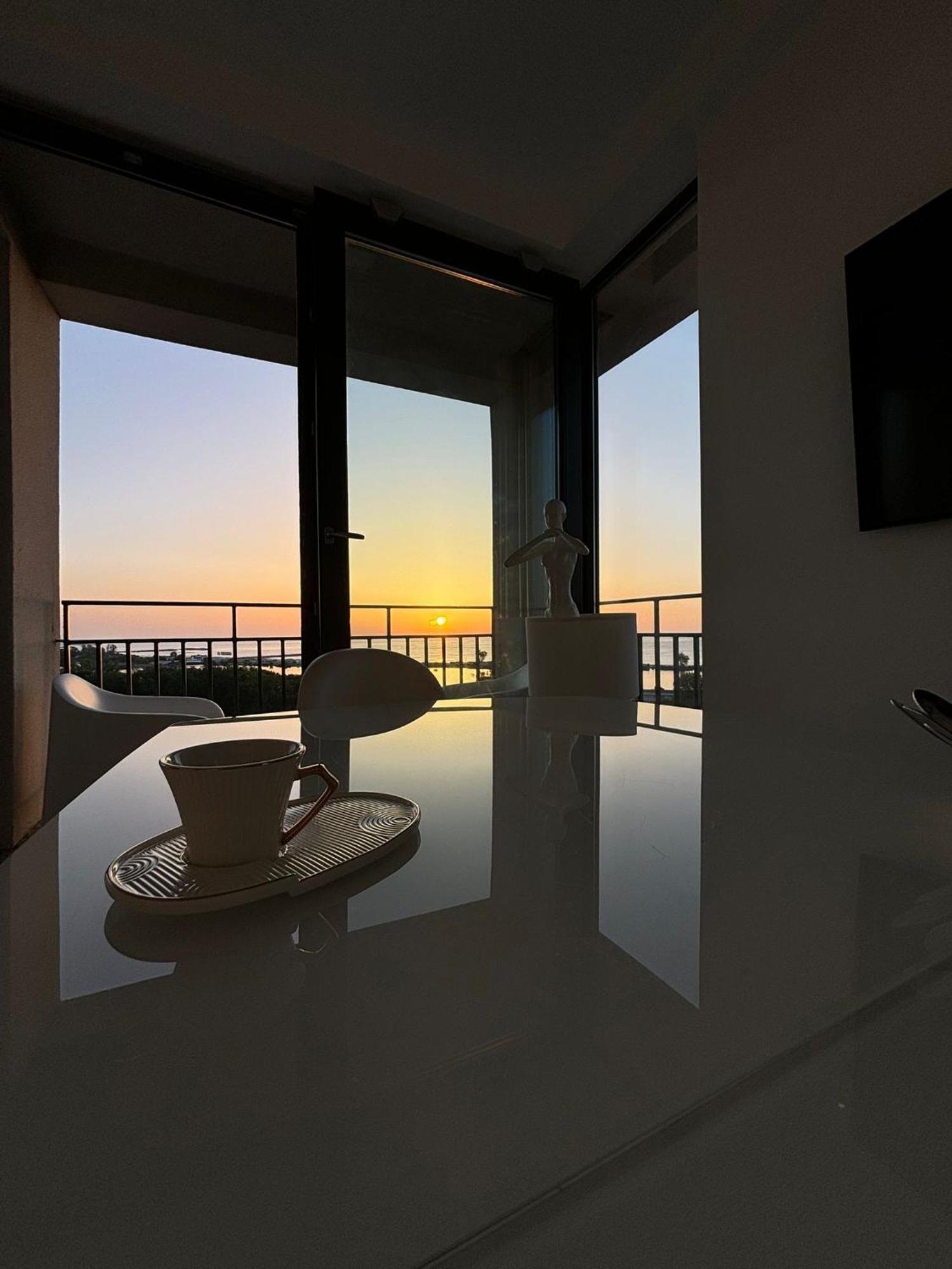 Апартаменти Donna Alba Seaview Penthouse, Casa Ta De Pe Plaja Нептун Екстер'єр фото