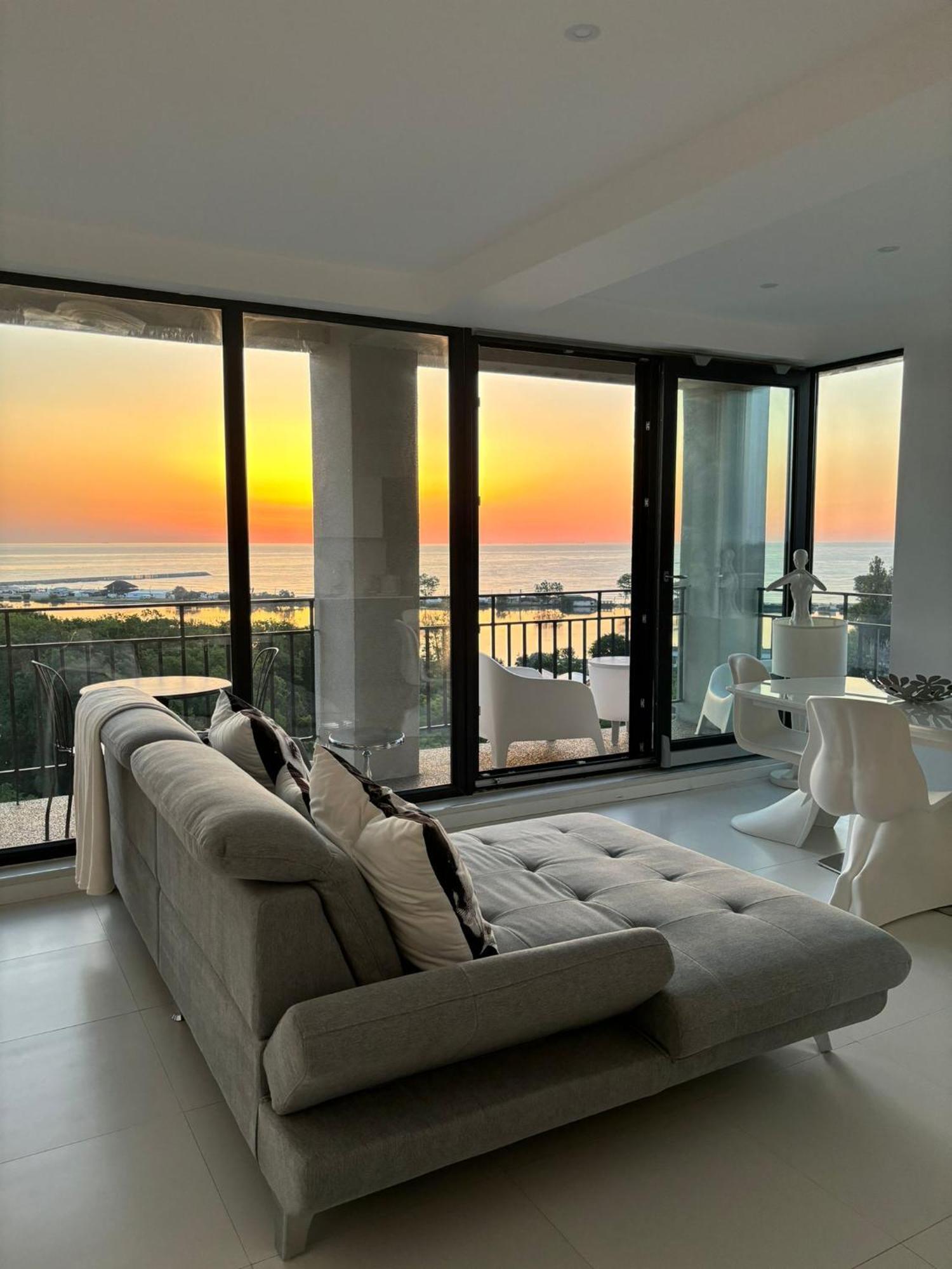 Апартаменти Donna Alba Seaview Penthouse, Casa Ta De Pe Plaja Нептун Екстер'єр фото