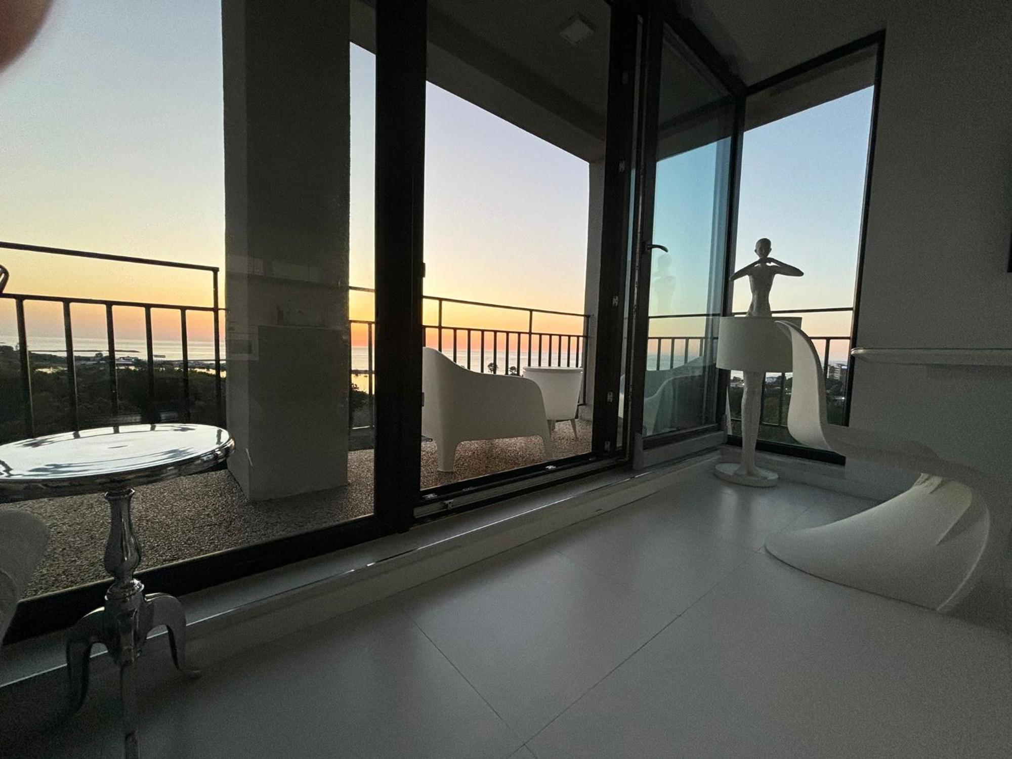 Апартаменти Donna Alba Seaview Penthouse, Casa Ta De Pe Plaja Нептун Екстер'єр фото